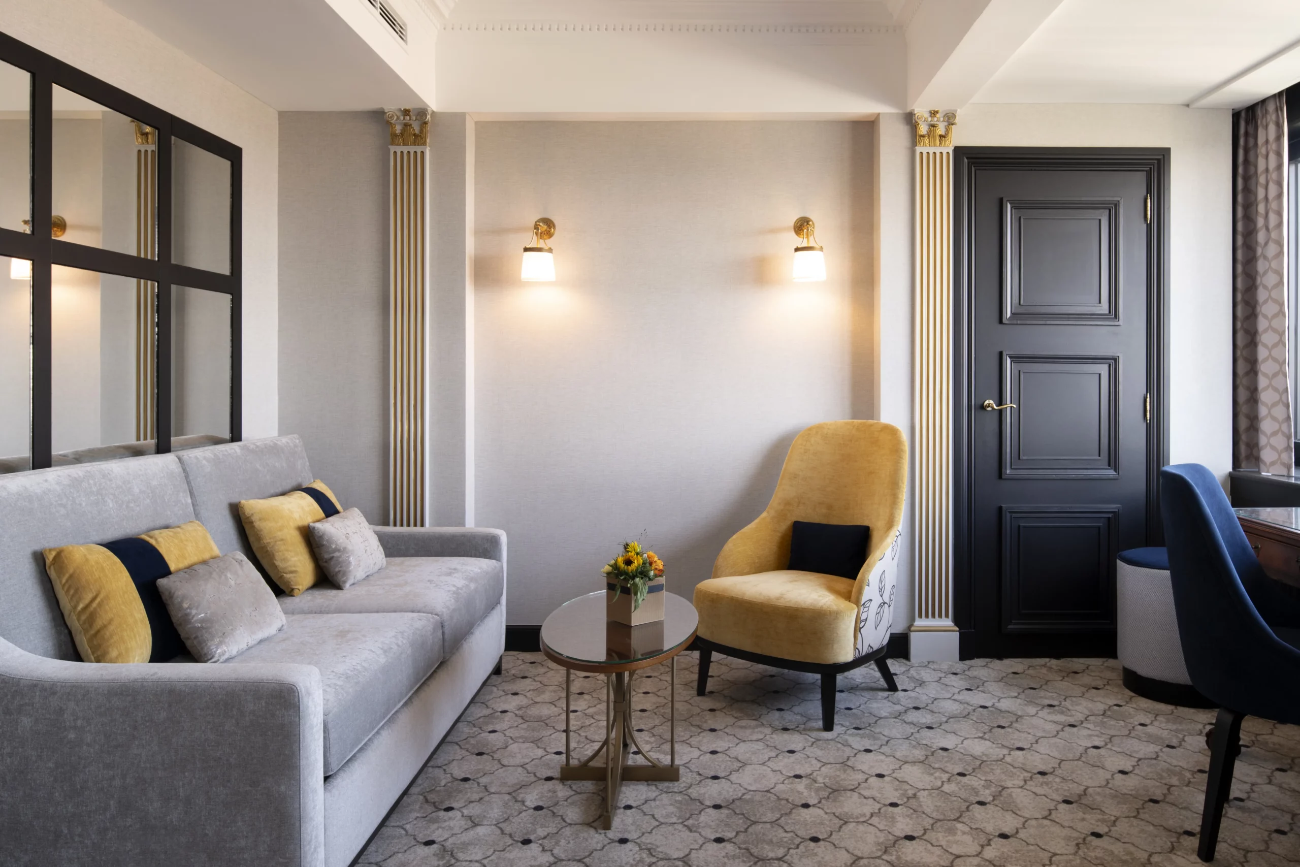 HOTEL BARSEY BY WARWICK