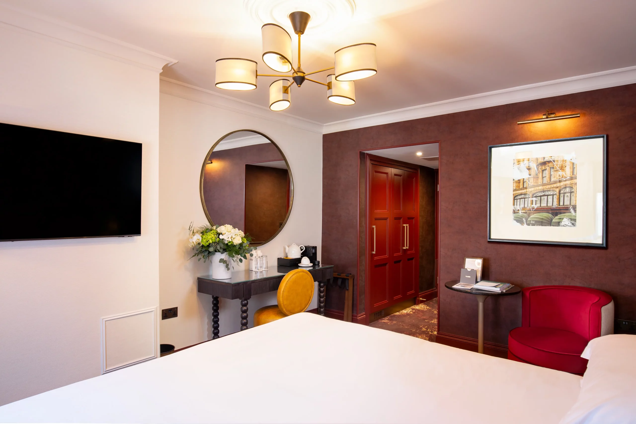 THE CAPITAL HOTEL, APARTMENTS & TOWNHOUSE-LONDON
