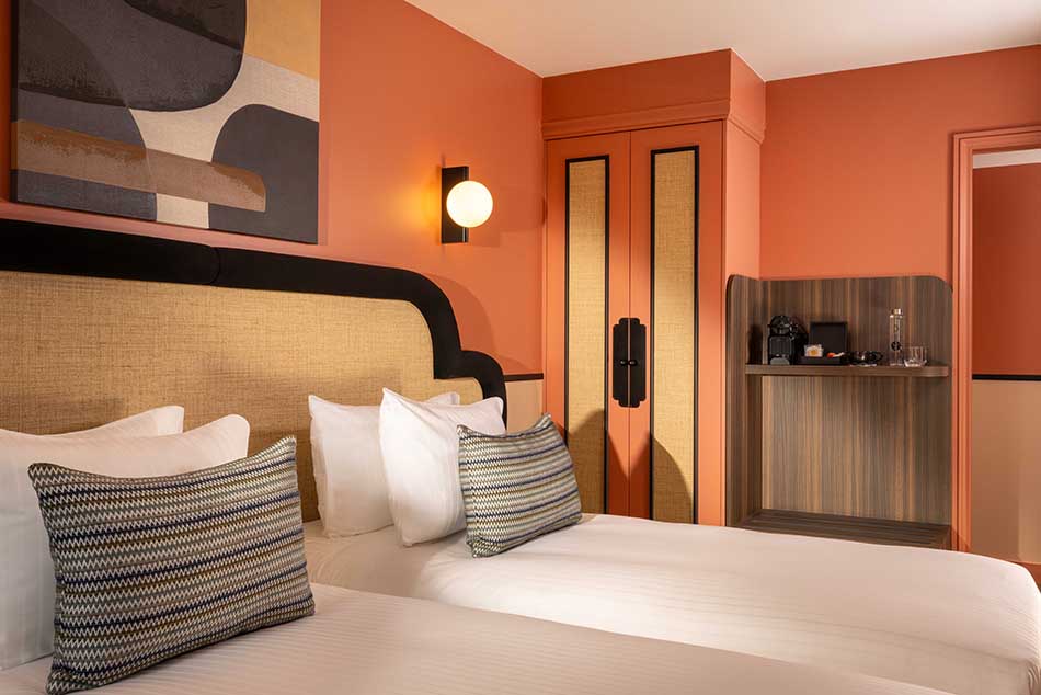 LE 6 HOTEL TIQUETONNE