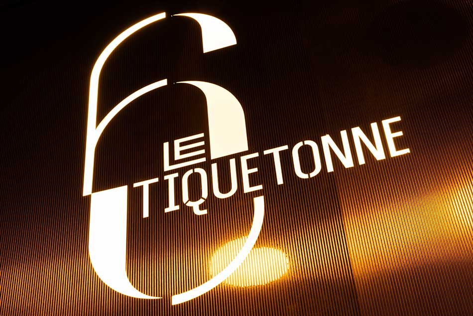 LE 6 HOTEL TIQUETONNE