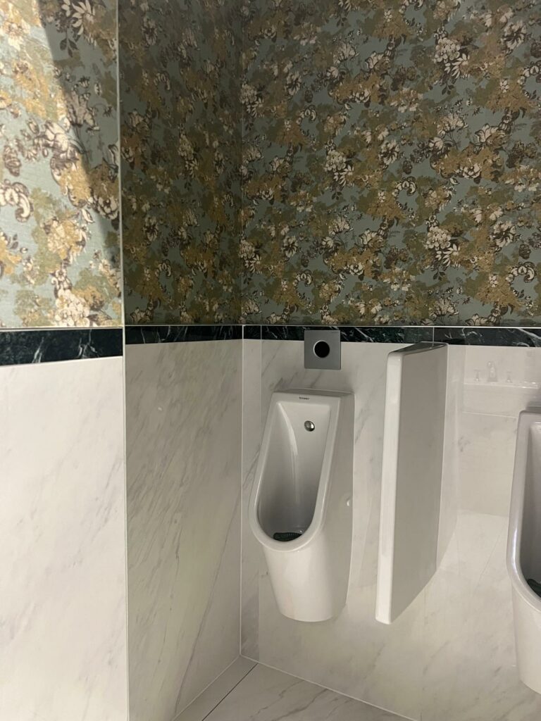 HOTEL WESTMINSTER - Photo 4